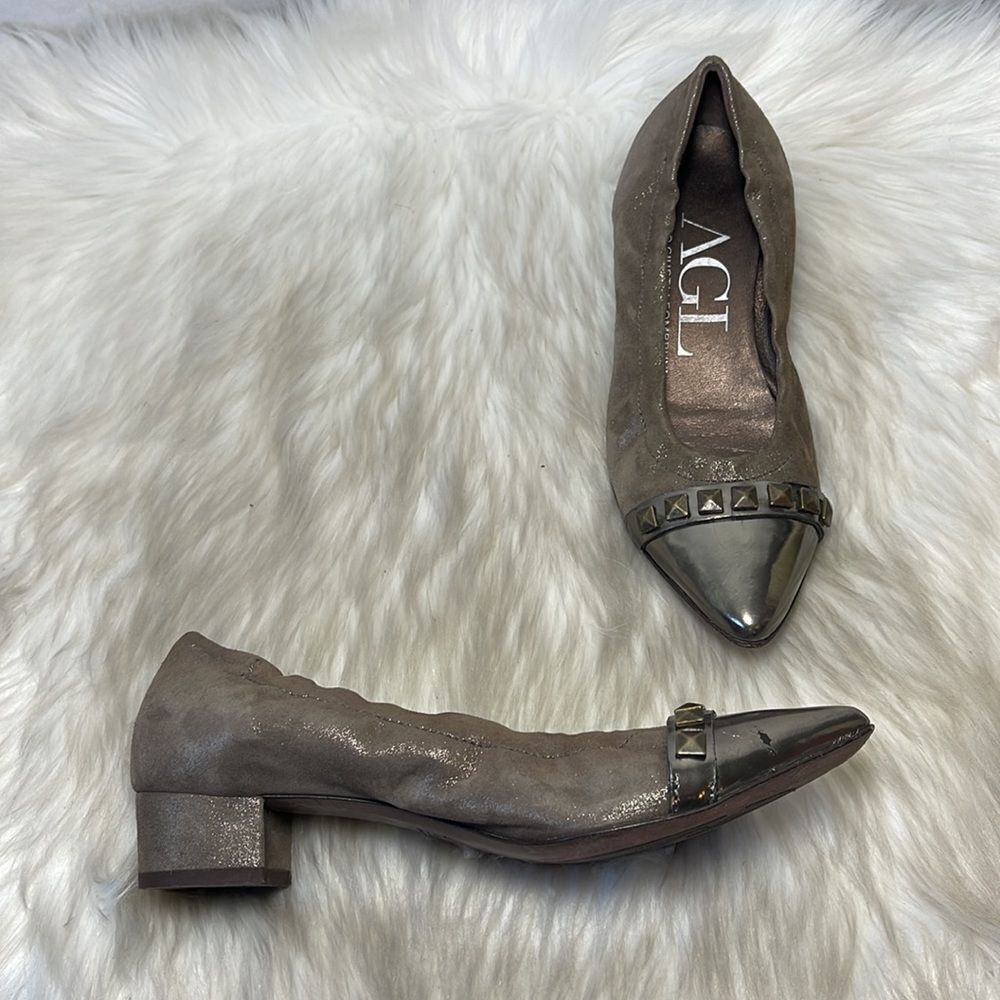 AGL Attilio Giusti Leombruni Tan Metallic Low Slip On Heels Sz 36/US 6